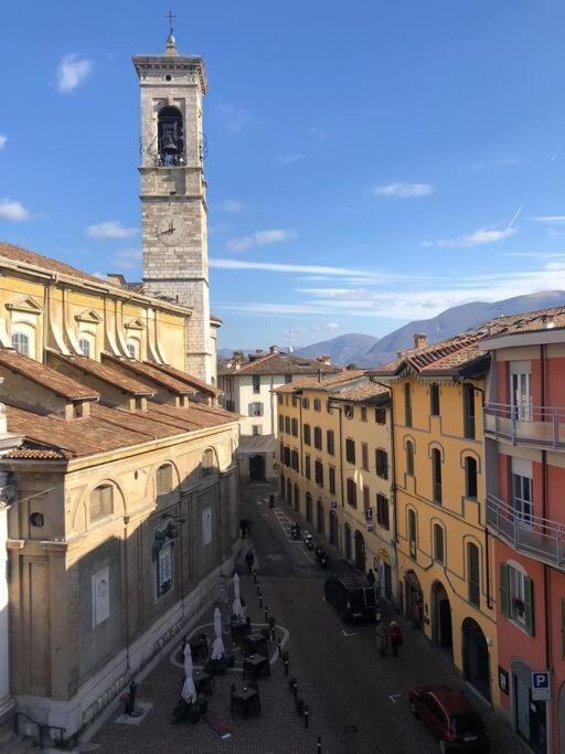 Holly'S House Apartment Alzano Lombardo Bagian luar foto